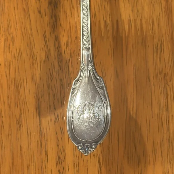 Gorham Co silver plated large fish serving spoon. PAV engraved - Picture 2 of 8